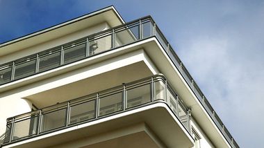 koeniginstrasse-muenchen-balkon